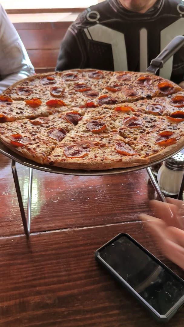 Ara's Pizzeria