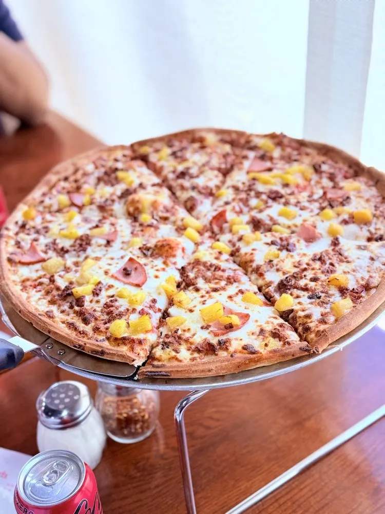 Miko’S Pizza
